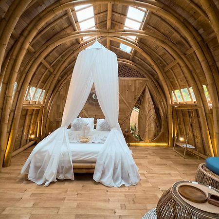 Bamboo House - Ecobreeze Villa Сидемен Екстериор снимка