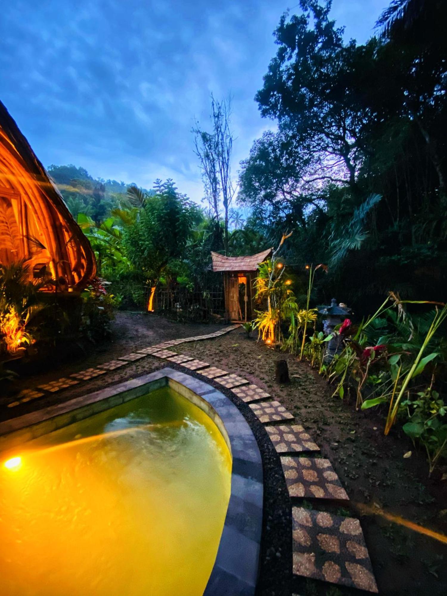 Bamboo House - Ecobreeze Villa Сидемен Екстериор снимка