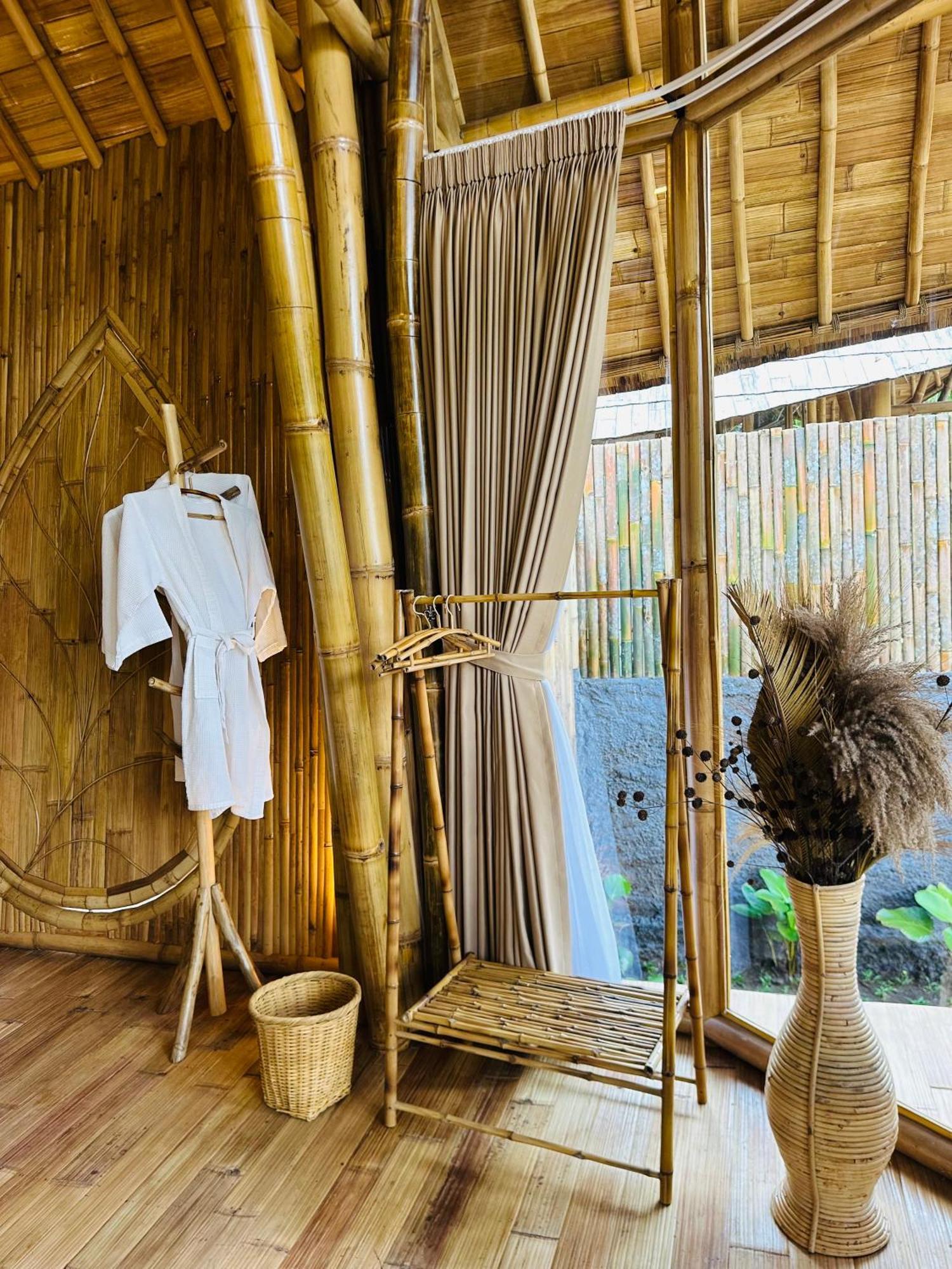 Bamboo House - Ecobreeze Villa Сидемен Екстериор снимка