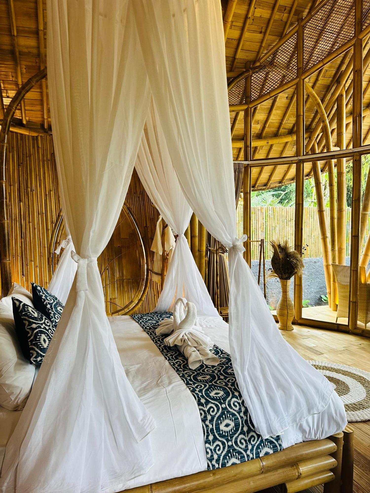 Bamboo House - Ecobreeze Villa Сидемен Екстериор снимка